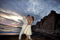 Aillis & Damo |Wedding in Santorini