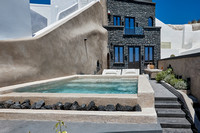 Blue Dome Luxury Villa Santorini